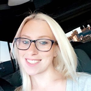 Meet your Posher, Rachel